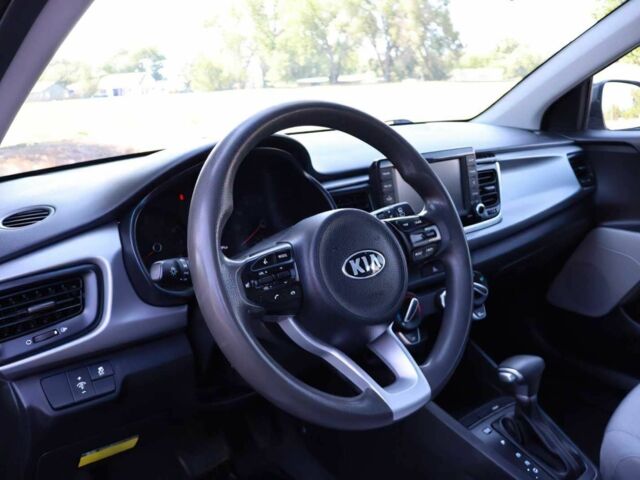 Серый Киа Рио, объемом двигателя 1.6 л и пробегом 47 тыс. км за 6000 $, фото 8 на Automoto.ua