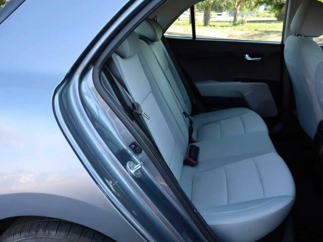 Серый Киа Рио, объемом двигателя 1.6 л и пробегом 47 тыс. км за 6000 $, фото 12 на Automoto.ua