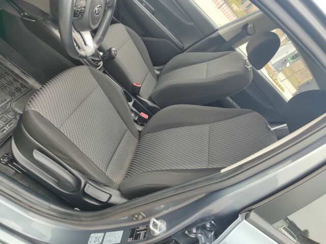 Серый Киа Рио, объемом двигателя 1.6 л и пробегом 23 тыс. км за 12950 $, фото 10 на Automoto.ua