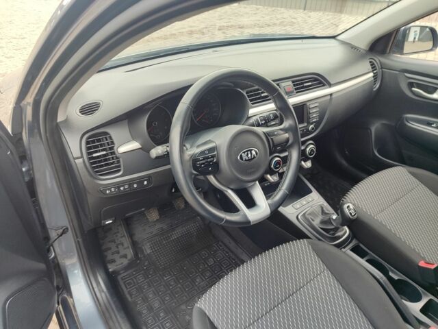Серый Киа Рио, объемом двигателя 1.6 л и пробегом 23 тыс. км за 12950 $, фото 12 на Automoto.ua