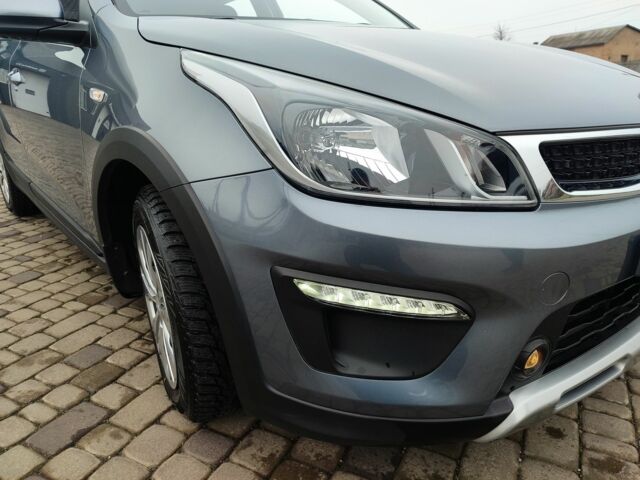 Серый Киа Рио, объемом двигателя 1.6 л и пробегом 23 тыс. км за 12950 $, фото 5 на Automoto.ua