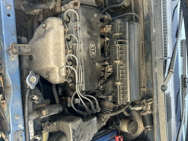 Синій Кіа Ріо, об'ємом двигуна 1.3 л та пробігом 230 тис. км за 1650 $, фото 5 на Automoto.ua