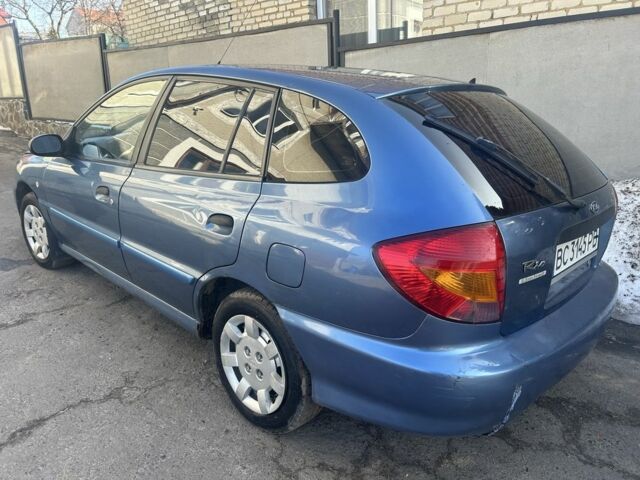 Синій Кіа Ріо, об'ємом двигуна 1.3 л та пробігом 230 тис. км за 1650 $, фото 1 на Automoto.ua