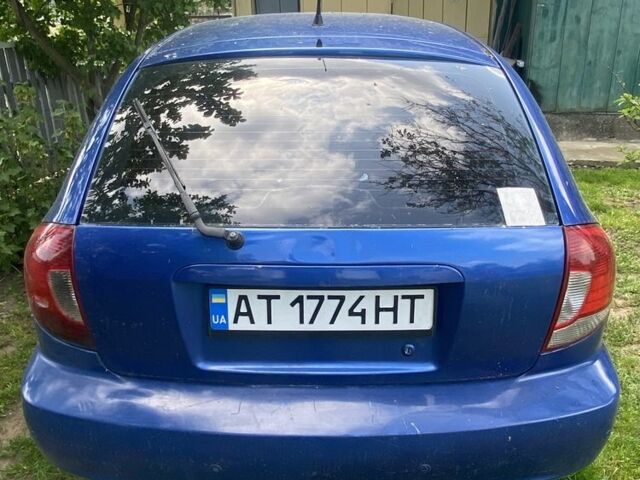 Синій Кіа Ріо, об'ємом двигуна 1.3 л та пробігом 280 тис. км за 800 $, фото 4 на Automoto.ua