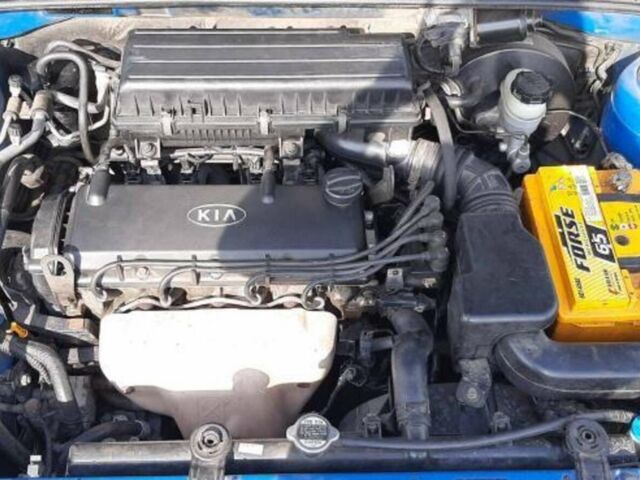 Синій Кіа Ріо, об'ємом двигуна 1.3 л та пробігом 208 тис. км за 4800 $, фото 8 на Automoto.ua
