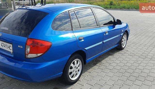 Синий Киа Рио, объемом двигателя 1.3 л и пробегом 208 тыс. км за 4800 $, фото 5 на Automoto.ua