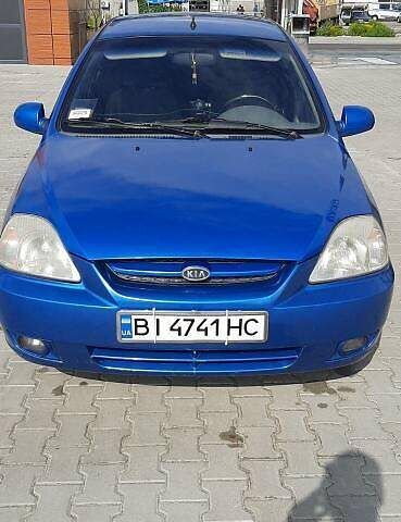 Синий Киа Рио, объемом двигателя 1.3 л и пробегом 208 тыс. км за 4800 $, фото 2 на Automoto.ua