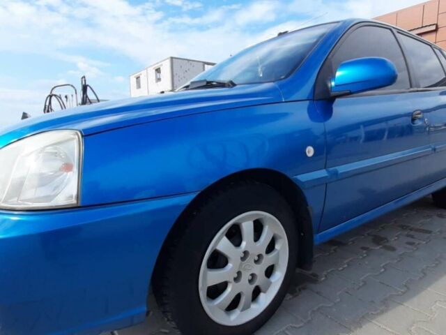 Синій Кіа Ріо, об'ємом двигуна 1.3 л та пробігом 208 тис. км за 4800 $, фото 35 на Automoto.ua