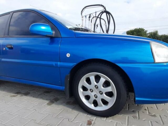 Синій Кіа Ріо, об'ємом двигуна 1.3 л та пробігом 208 тис. км за 4800 $, фото 32 на Automoto.ua