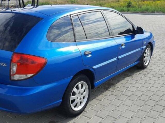 Синій Кіа Ріо, об'ємом двигуна 1.3 л та пробігом 208 тис. км за 4800 $, фото 4 на Automoto.ua