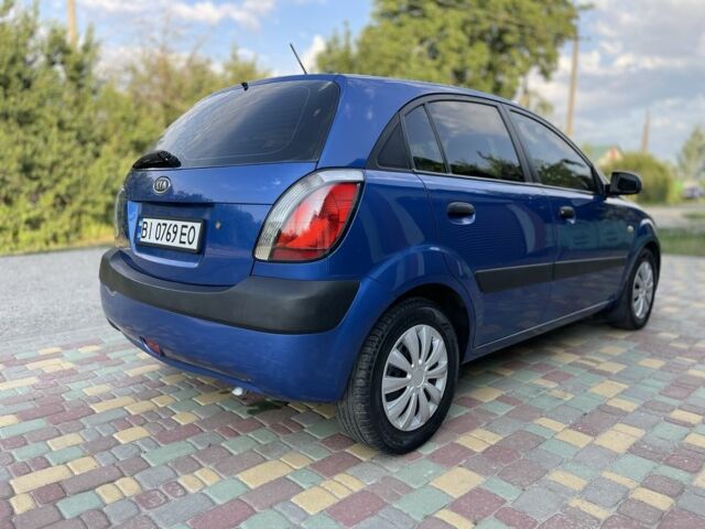 Синий Киа Рио, объемом двигателя 1.4 л и пробегом 182 тыс. км за 4350 $, фото 21 на Automoto.ua