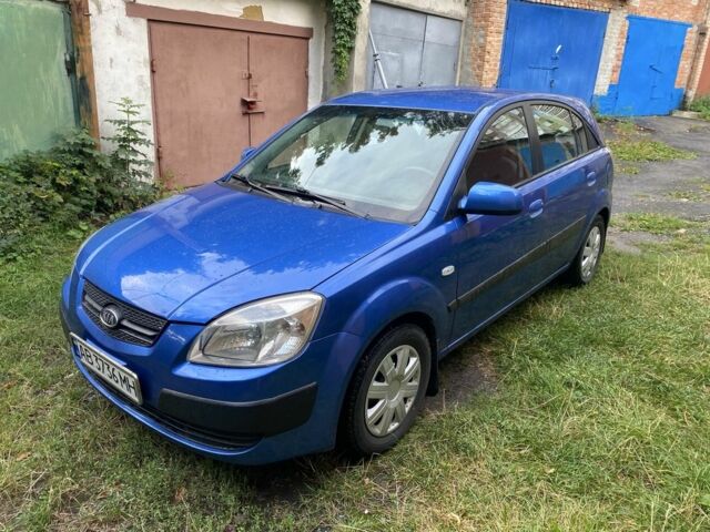 Синій Кіа Ріо, об'ємом двигуна 1.4 л та пробігом 165 тис. км за 3511 $, фото 1 на Automoto.ua