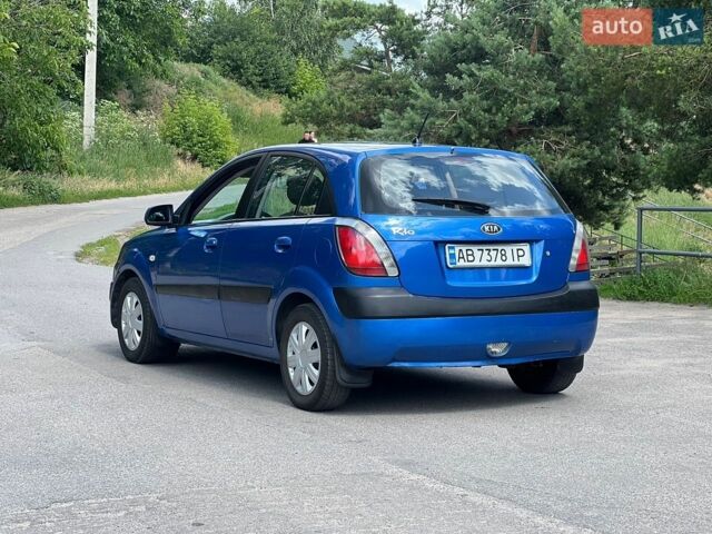 Синій Кіа Ріо, об'ємом двигуна 1.4 л та пробігом 168 тис. км за 3700 $, фото 1 на Automoto.ua
