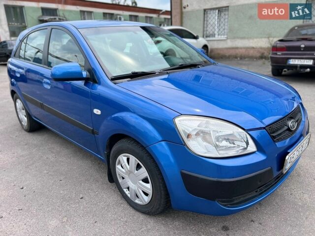 Синій Кіа Ріо, об'ємом двигуна 1.4 л та пробігом 168 тис. км за 3300 $, фото 15 на Automoto.ua