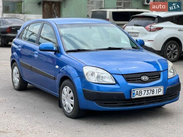 Синій Кіа Ріо, об'ємом двигуна 1.4 л та пробігом 168 тис. км за 3300 $, фото 2 на Automoto.ua