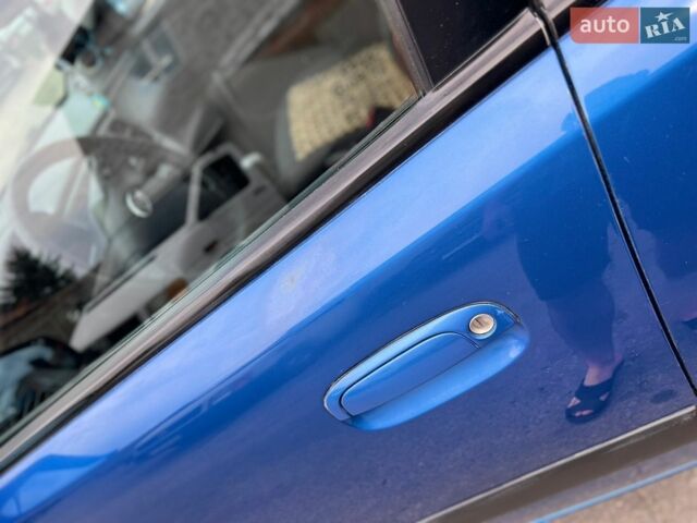 Синій Кіа Ріо, об'ємом двигуна 1.4 л та пробігом 168 тис. км за 3300 $, фото 9 на Automoto.ua