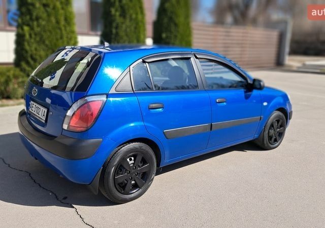 Синий Киа Рио, объемом двигателя 1.4 л и пробегом 155 тыс. км за 4700 $, фото 9 на Automoto.ua