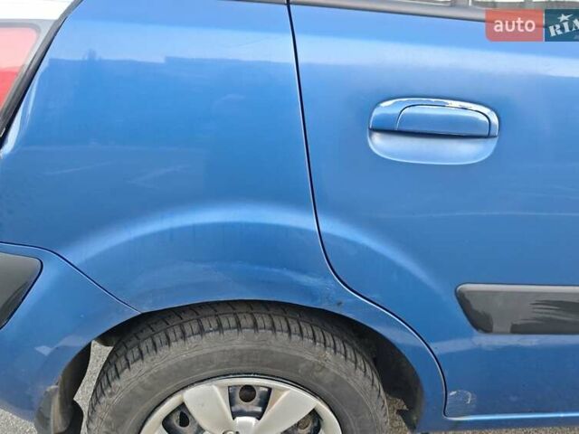 Синий Киа Рио, объемом двигателя 1.4 л и пробегом 339 тыс. км за 4800 $, фото 9 на Automoto.ua