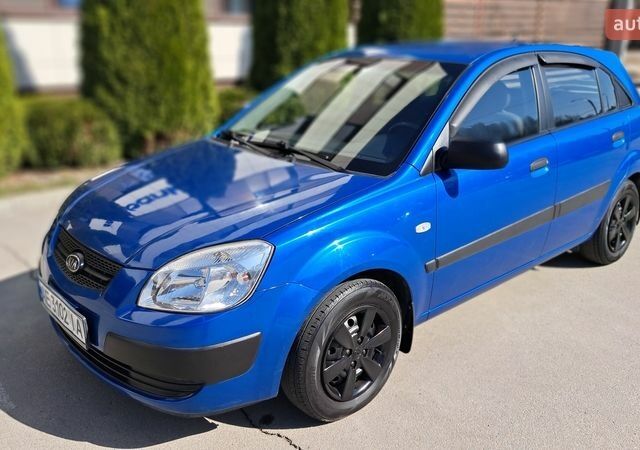 Синий Киа Рио, объемом двигателя 1.4 л и пробегом 155 тыс. км за 4700 $, фото 15 на Automoto.ua