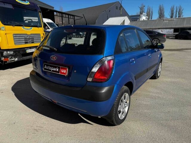 Синій Кіа Ріо, об'ємом двигуна 1.4 л та пробігом 343 тис. км за 4690 $, фото 6 на Automoto.ua