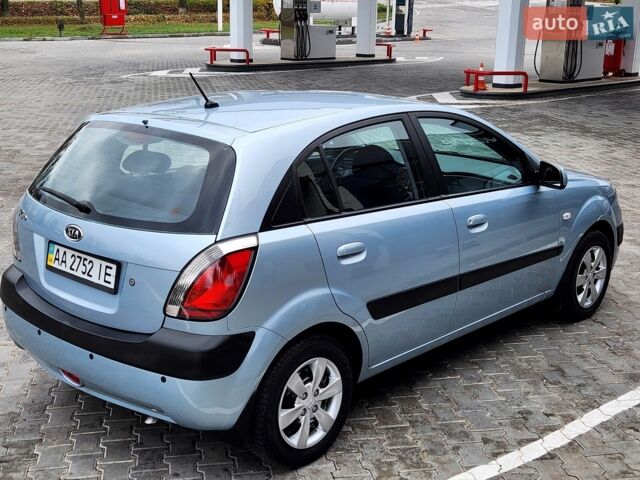 Синий Киа Рио, объемом двигателя 1.4 л и пробегом 192 тыс. км за 6444 $, фото 12 на Automoto.ua