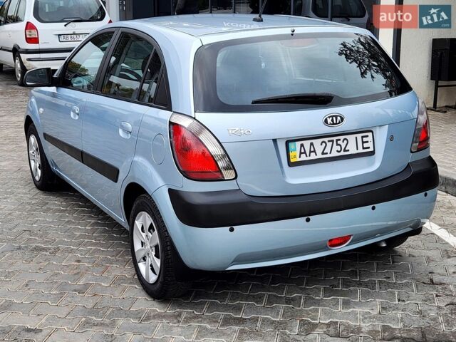 Синий Киа Рио, объемом двигателя 1.4 л и пробегом 192 тыс. км за 6444 $, фото 15 на Automoto.ua