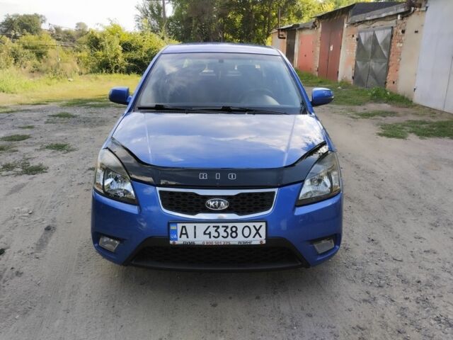 Синій Кіа Ріо, об'ємом двигуна 1.4 л та пробігом 198 тис. км за 4150 $, фото 15 на Automoto.ua