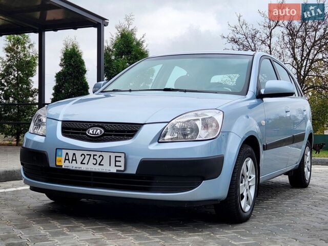 Синий Киа Рио, объемом двигателя 1.4 л и пробегом 192 тыс. км за 6444 $, фото 6 на Automoto.ua