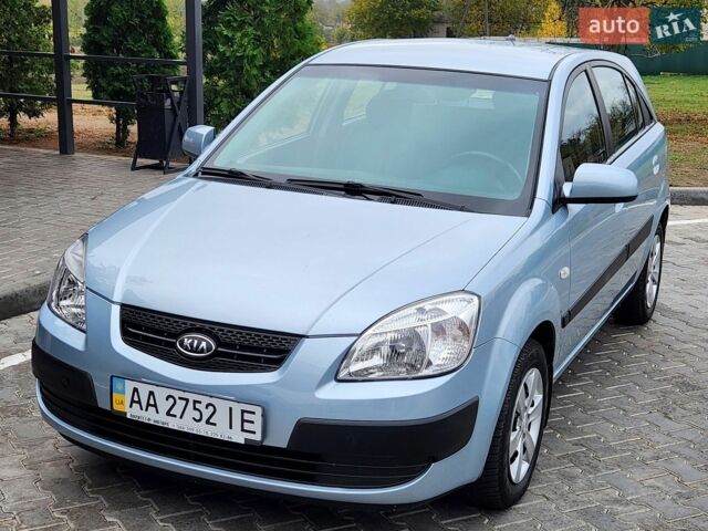 Синий Киа Рио, объемом двигателя 1.4 л и пробегом 192 тыс. км за 6444 $, фото 5 на Automoto.ua
