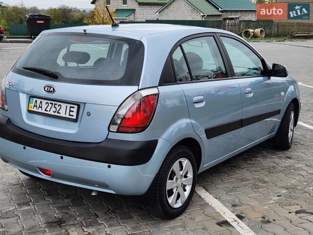 Синий Киа Рио, объемом двигателя 1.4 л и пробегом 192 тыс. км за 6444 $, фото 41 на Automoto.ua