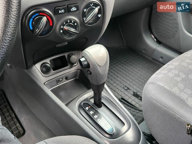 Синий Киа Рио, объемом двигателя 1.4 л и пробегом 192 тыс. км за 6444 $, фото 30 на Automoto.ua