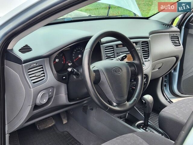 Синий Киа Рио, объемом двигателя 1.4 л и пробегом 192 тыс. км за 6444 $, фото 18 на Automoto.ua