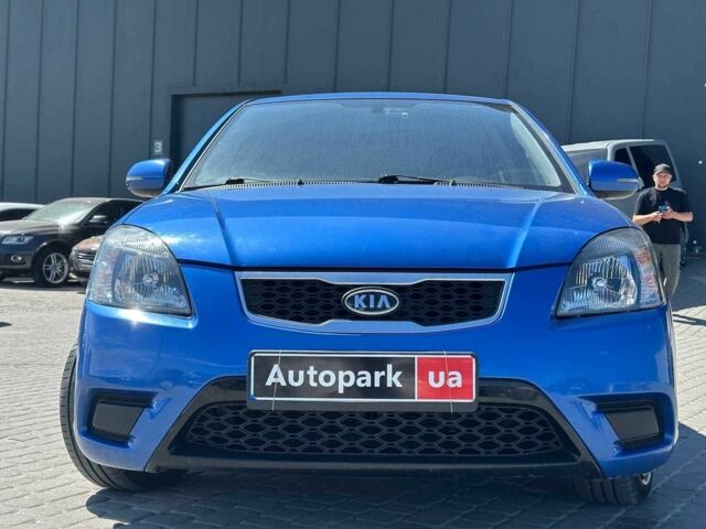 Синий Киа Рио, объемом двигателя 1.5 л и пробегом 275 тыс. км за 5990 $, фото 1 на Automoto.ua