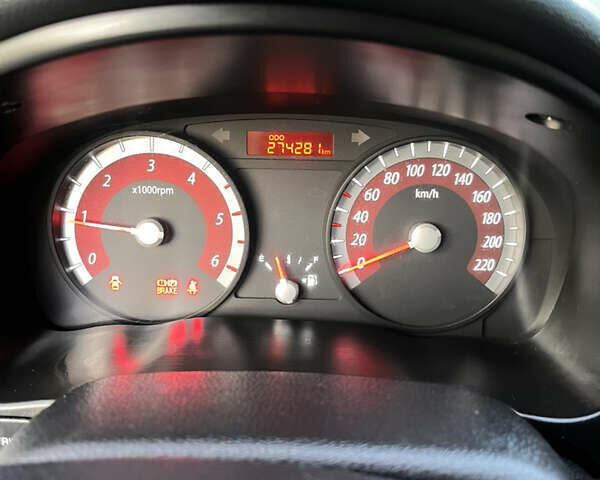 Синий Киа Рио, объемом двигателя 1.5 л и пробегом 275 тыс. км за 5500 $, фото 18 на Automoto.ua