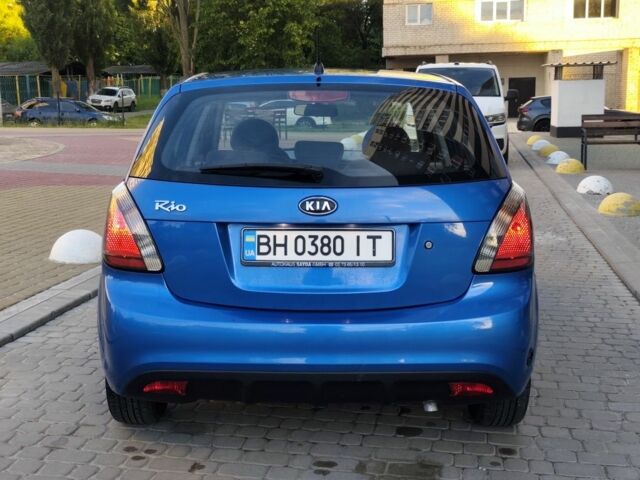 Синий Киа Рио, объемом двигателя 1.4 л и пробегом 165 тыс. км за 4850 $, фото 9 на Automoto.ua