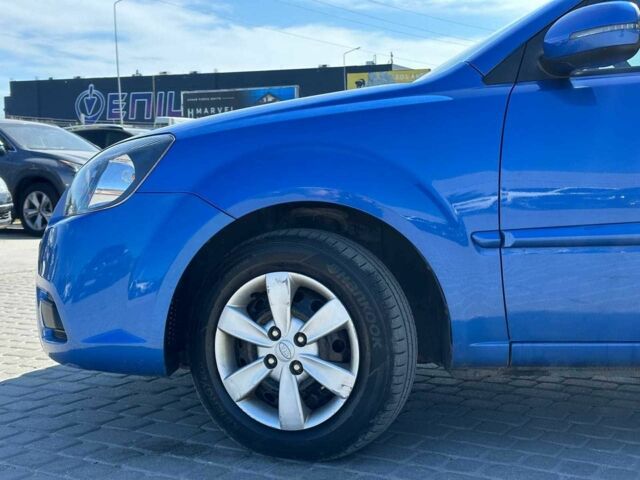 Синий Киа Рио, объемом двигателя 1.5 л и пробегом 275 тыс. км за 5990 $, фото 2 на Automoto.ua
