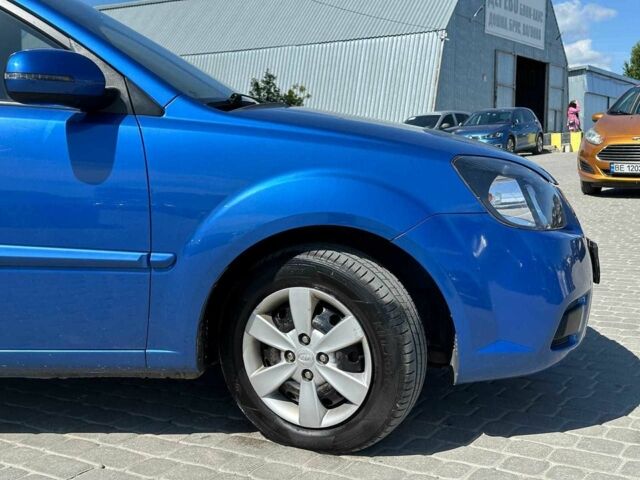 Синий Киа Рио, объемом двигателя 1.5 л и пробегом 275 тыс. км за 5990 $, фото 11 на Automoto.ua