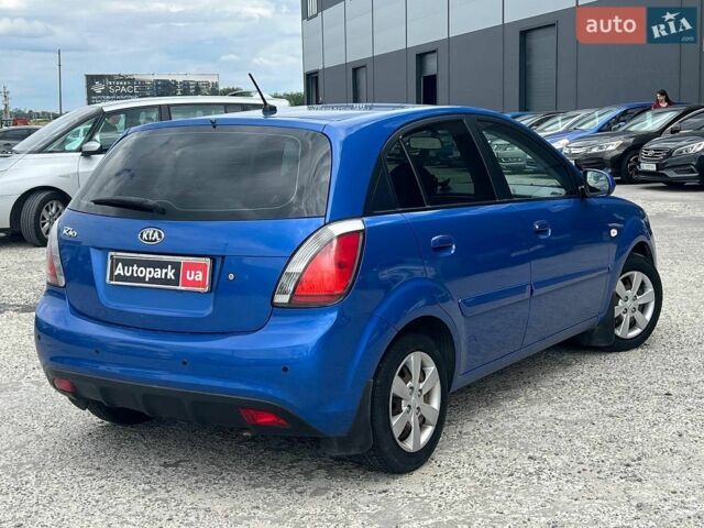 Синій Кіа Ріо, об'ємом двигуна 1.4 л та пробігом 190 тис. км за 5490 $, фото 6 на Automoto.ua