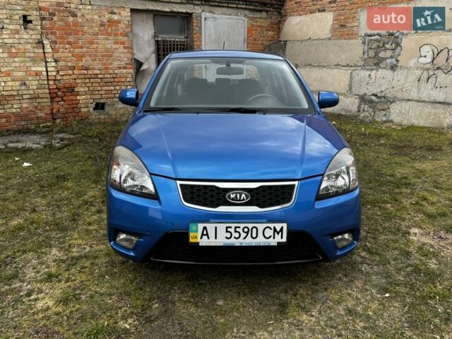 Синій Кіа Ріо, об'ємом двигуна 1.4 л та пробігом 93 тис. км за 8200 $, фото 11 на Automoto.ua