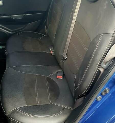 Синий Киа Рио, объемом двигателя 1.59 л и пробегом 194 тыс. км за 5300 $, фото 13 на Automoto.ua