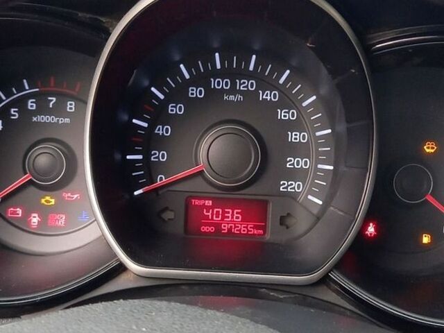 Синій Кіа Ріо, об'ємом двигуна 1.59 л та пробігом 97 тис. км за 6300 $, фото 10 на Automoto.ua