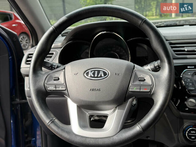 Синий Киа Рио, объемом двигателя 1.59 л и пробегом 92 тыс. км за 9800 $, фото 40 на Automoto.ua