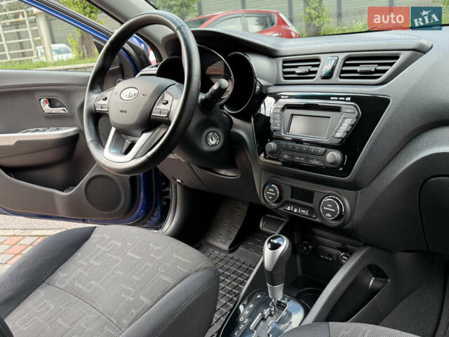 Синий Киа Рио, объемом двигателя 1.59 л и пробегом 92 тыс. км за 9800 $, фото 58 на Automoto.ua