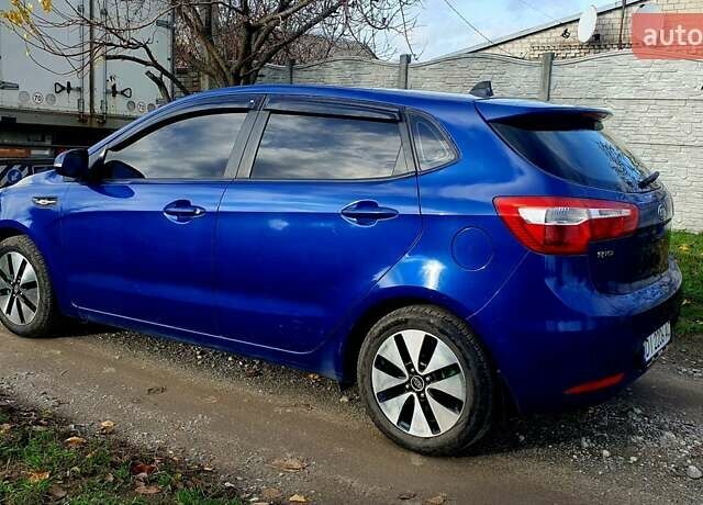 Синий Киа Рио, объемом двигателя 1.59 л и пробегом 194 тыс. км за 5300 $, фото 6 на Automoto.ua