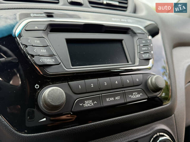 Синий Киа Рио, объемом двигателя 1.59 л и пробегом 92 тыс. км за 9800 $, фото 78 на Automoto.ua