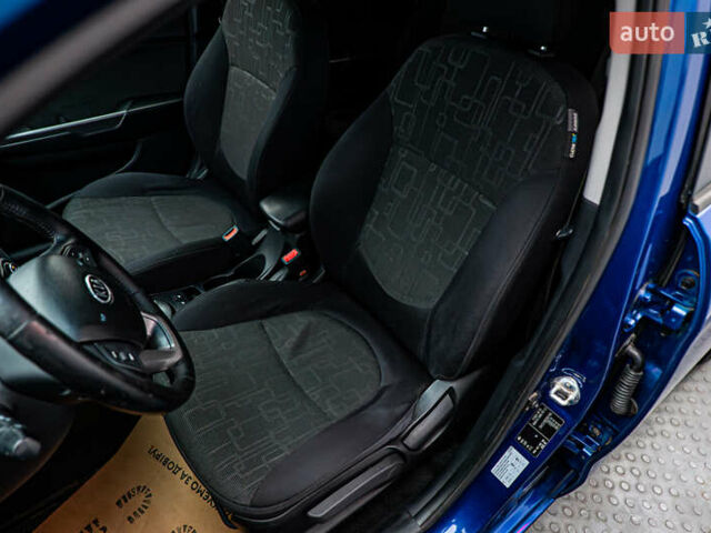 Синий Киа Рио, объемом двигателя 1.6 л и пробегом 211 тыс. км за 6049 $, фото 8 на Automoto.ua