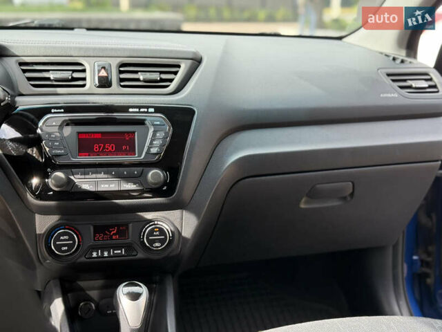 Синий Киа Рио, объемом двигателя 1.59 л и пробегом 92 тыс. км за 9800 $, фото 36 на Automoto.ua