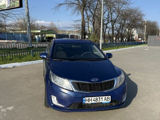 Синий Киа Рио, объемом двигателя 1.6 л и пробегом 315 тыс. км за 4850 $, фото 4 на Automoto.ua
