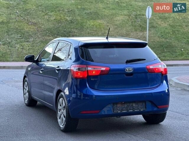 Синій Кіа Ріо, об'ємом двигуна 1.4 л та пробігом 128 тис. км за 6300 $, фото 12 на Automoto.ua