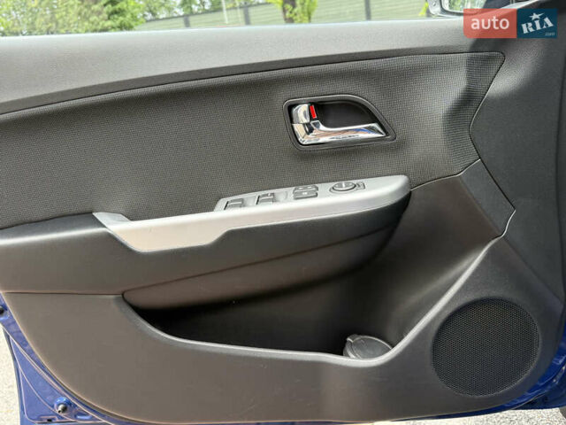 Синий Киа Рио, объемом двигателя 1.59 л и пробегом 92 тыс. км за 9800 $, фото 65 на Automoto.ua